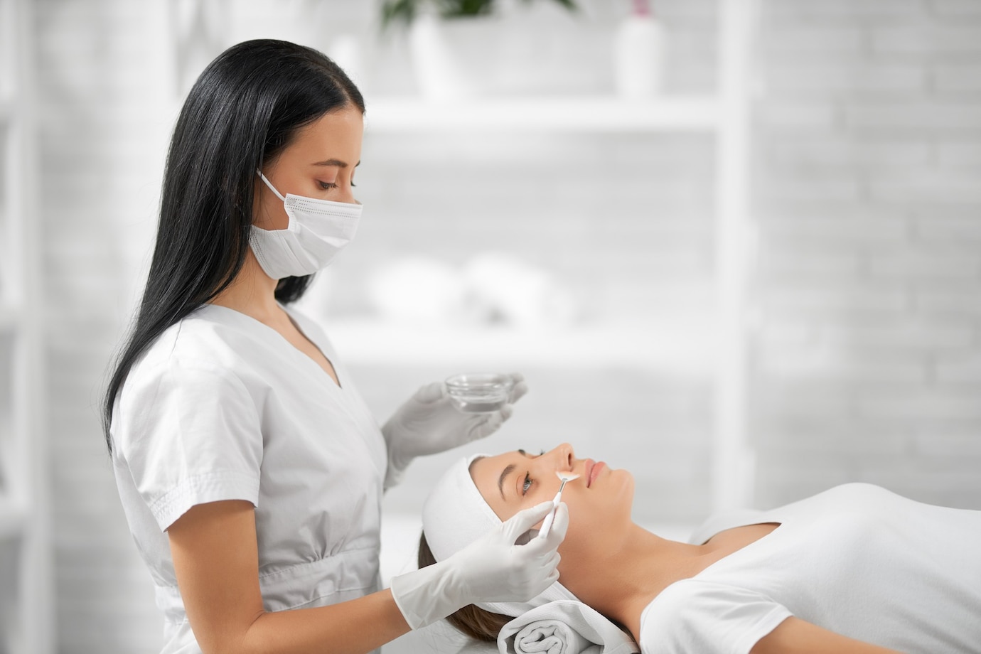 Hydrfacial Nasıl Yapılır? Nelere Dikkat Edilmeli?